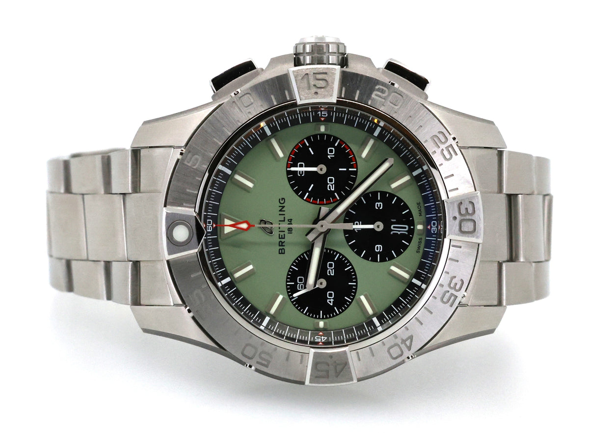 Breitling Avenger B01 Chronograph 44mm, AB0147101L1A1, S16945