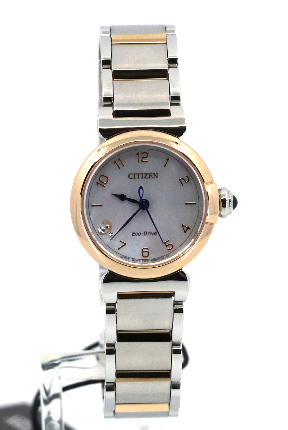 Citizen L Mae EM1136-87D, Box/Card