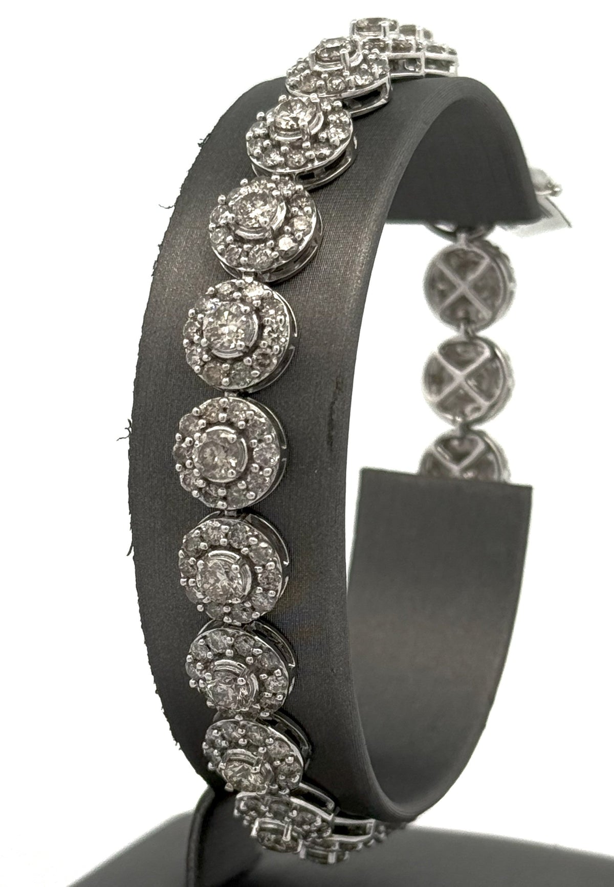 14k White Gold 8.50 CT Diamond Tennis Bracelet, 20.5g, 7.5", S107271