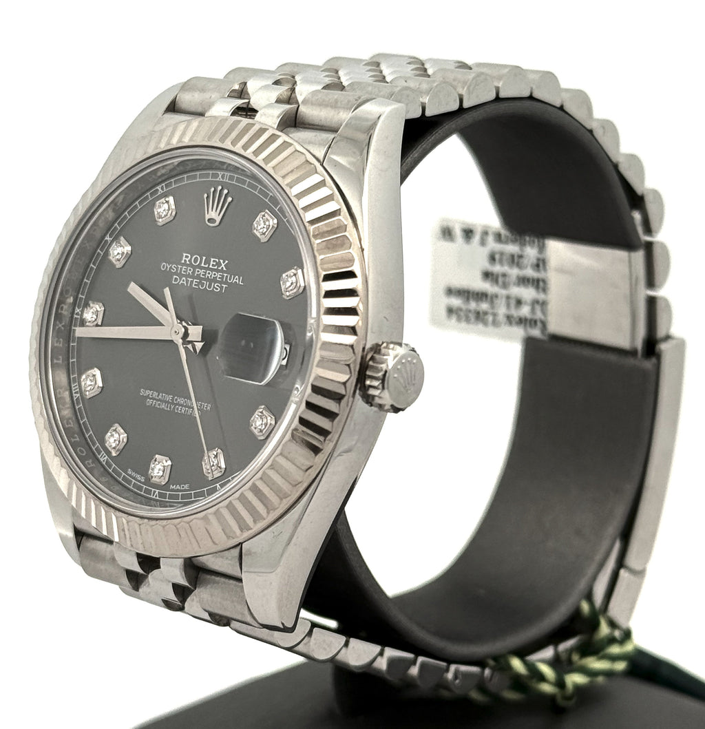 Pre-Owned Rolex Datejust 41mm Stainless Steel Watch 126334 Gold Fluted bezel