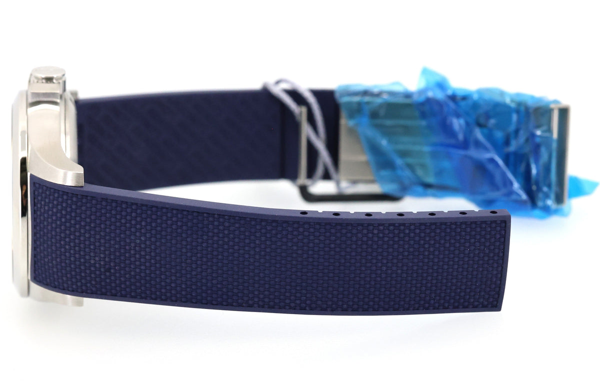 Longines Conquest V.H.P. 43mm, L3.726.4.96.9 Blue Dial Rubber Strap Men's Watch, S16097