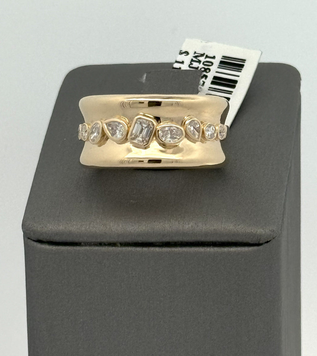 14k Yellow Gold Ladies 0.75 CT Diamond Ring, 5.3gm, Size 7, S108579