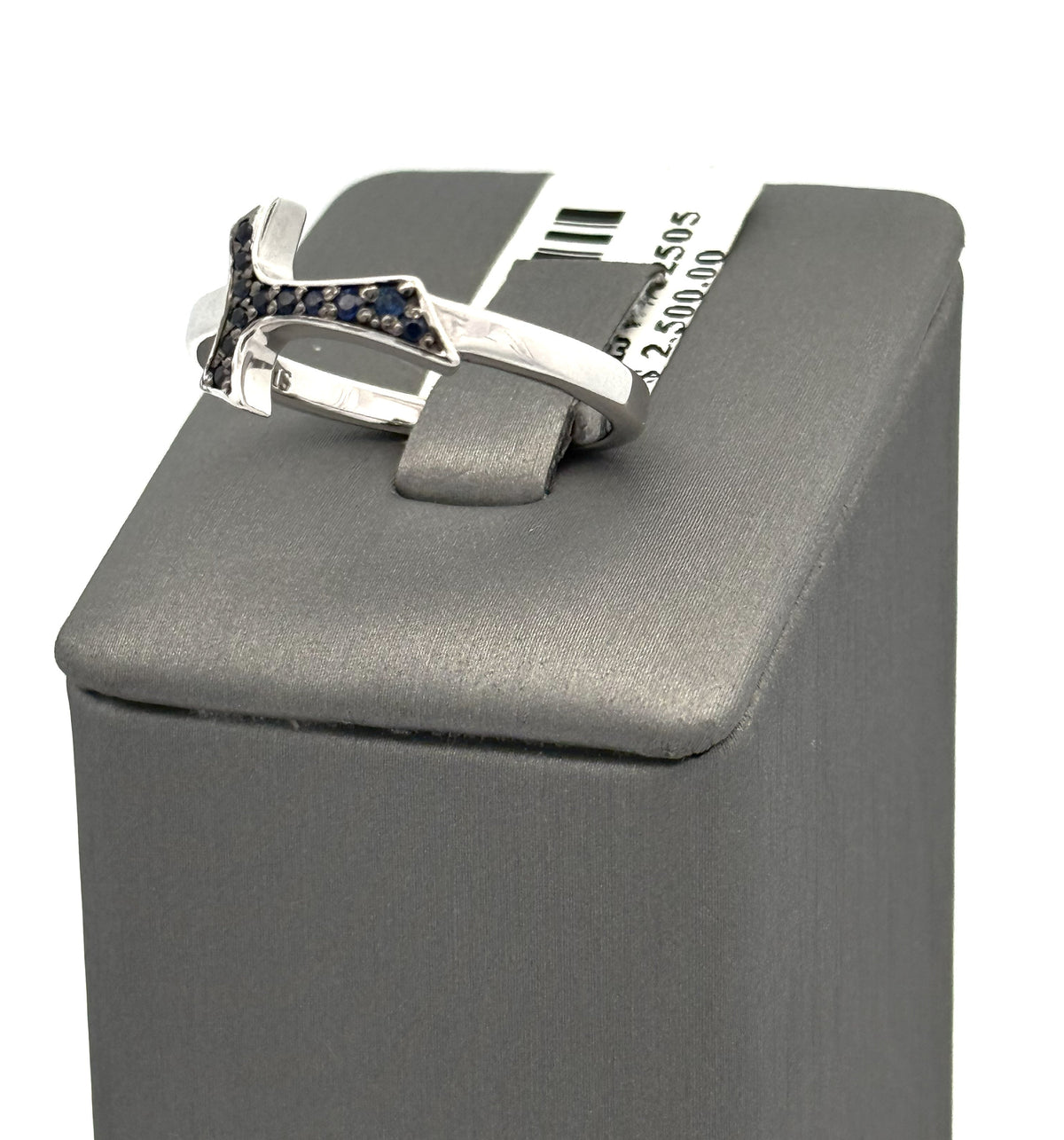 18k White Gold 0.14CT Sapphire Humilis Aqua Sign Ring, 4.4g, Size 9.25, S107290