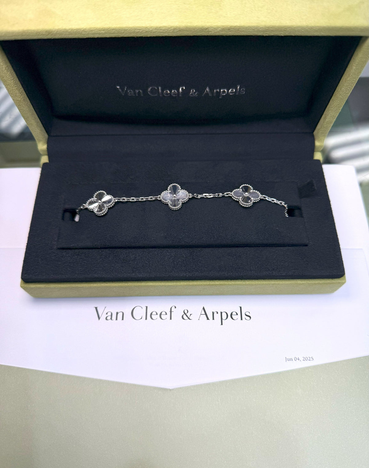 Van Cleef & Arpels Vintage Alhambra Bracelet, 5 motifs, 18k White Gold, 19.4 g