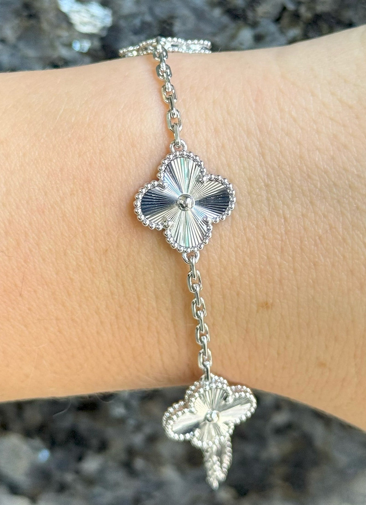 Van Cleef & Arpels Vintage Alhambra Bracelet, 5 motifs, 18k White Gold, 19.4 g
