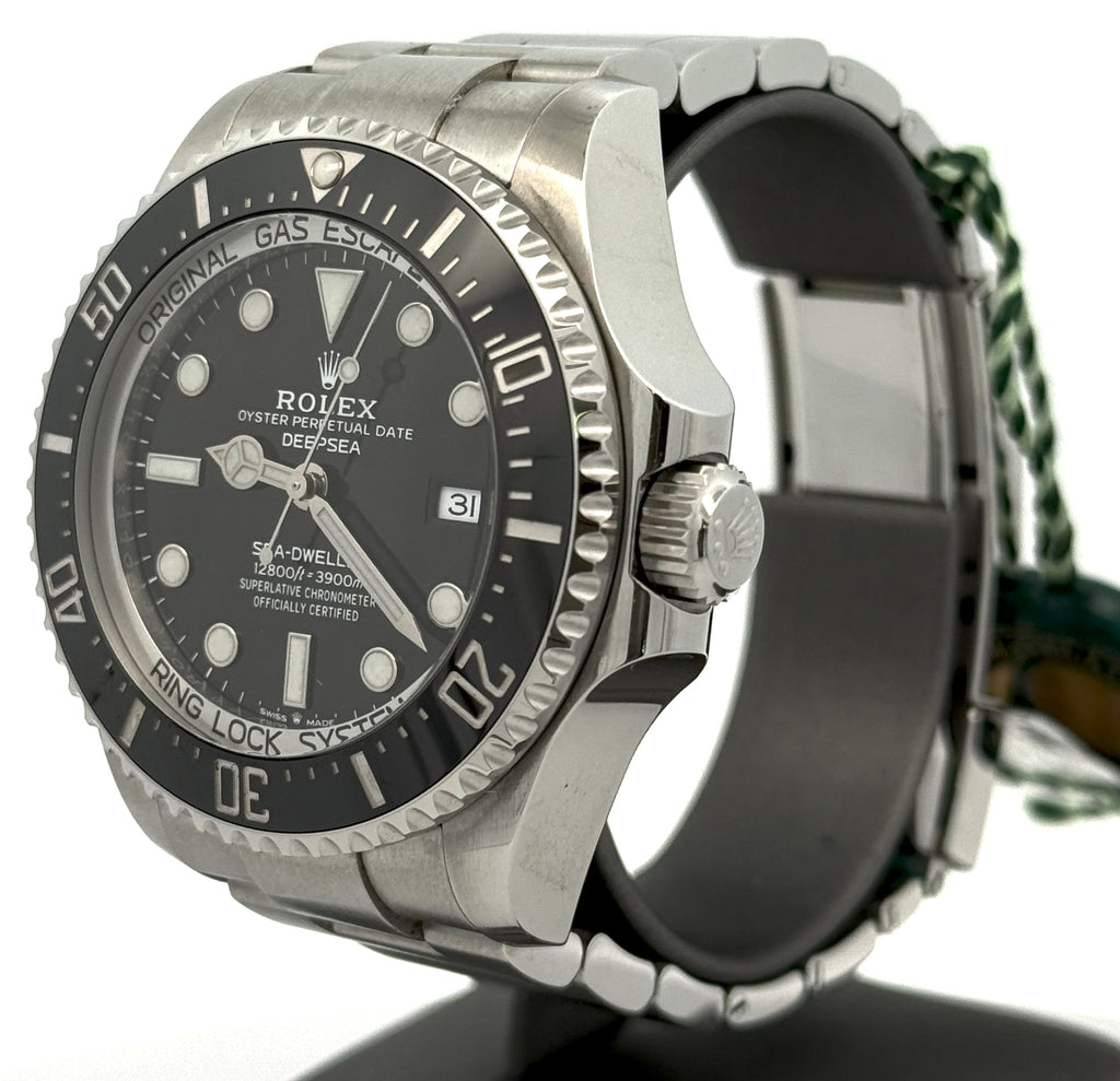 Pre-owned Rolex 126660 Sea-Dweller - 44mm Stainless Steal, S15512