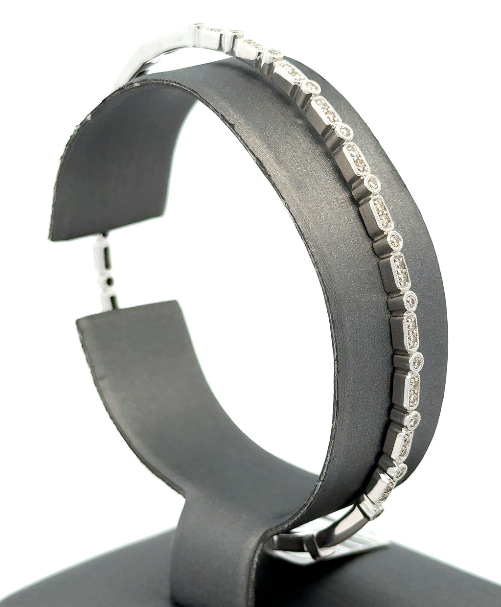 Solid 10k White Gold 0.50CT Diamond Bangle Bracelet, 7.5g, S16746