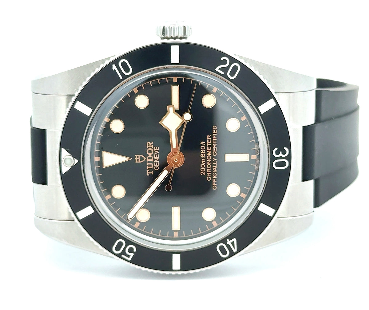 TUDOR GENEVE Black Bay 54 37 mm Steel Case Rubber Strap M79000N-0002 (PRE-OWNED) 2025, S16752