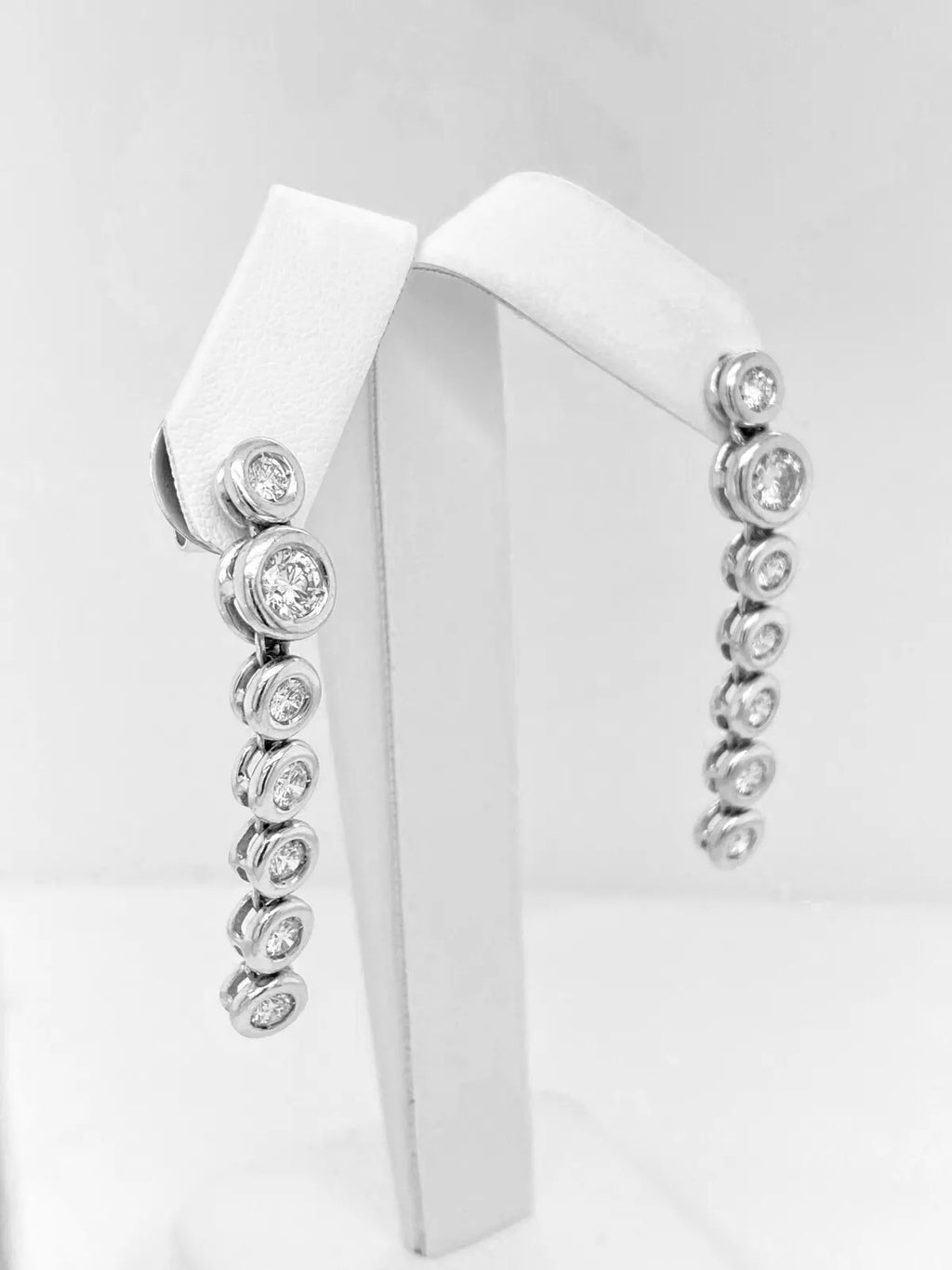 18k White Gold 4.00 CT/TW Diamond Ladies Bezel Earrings, 15.3 g, S12633