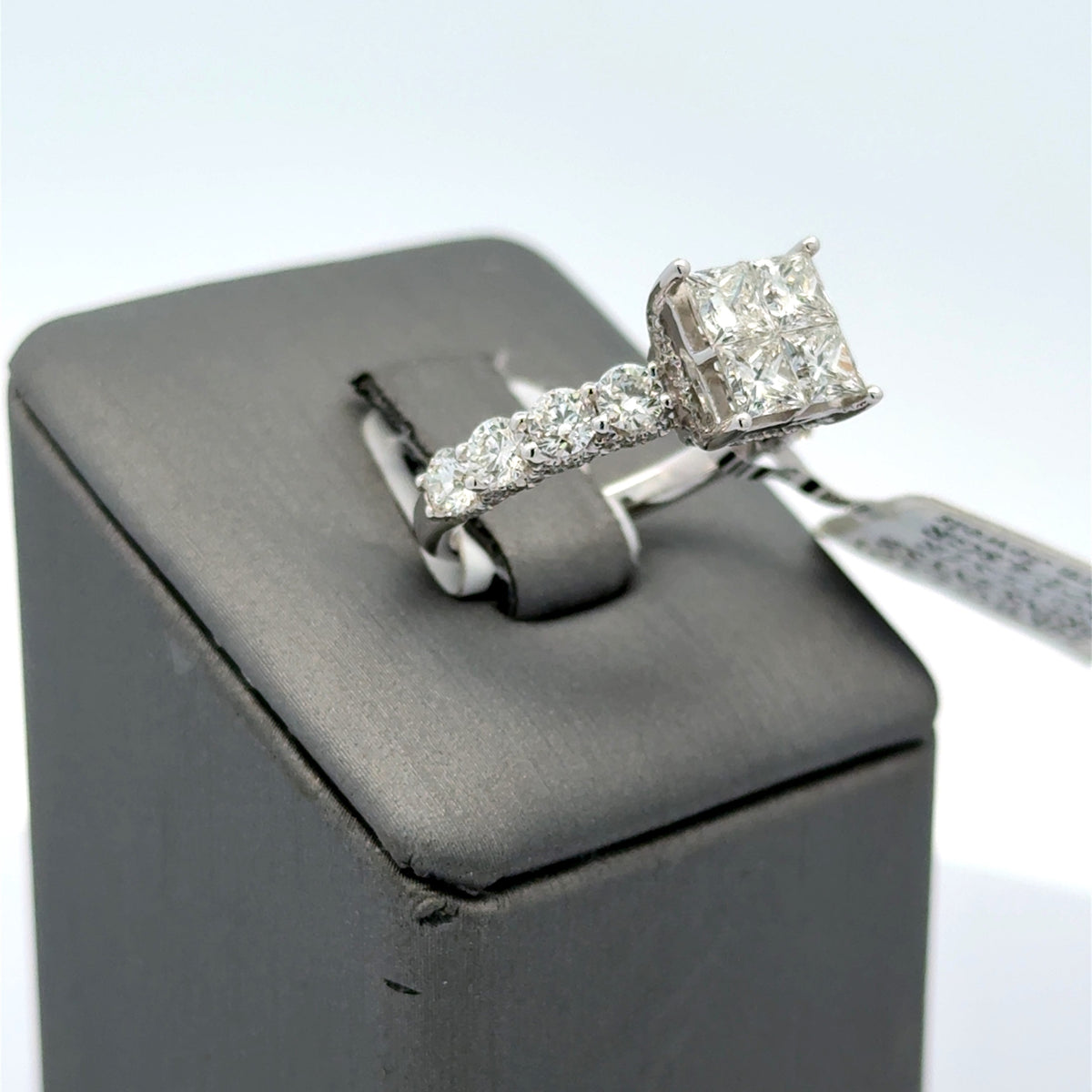 14k White Gold 2.75 CT Diamond Princess Engagement Ring, 4.8g, Size 7, S16315