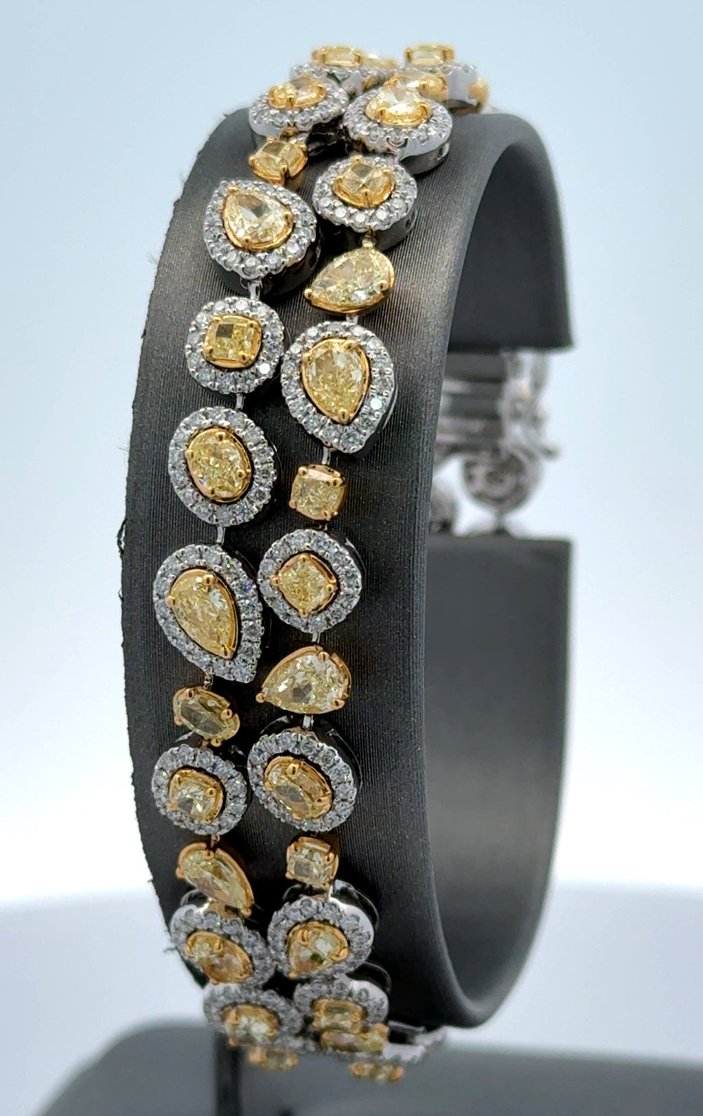 14k White Gold 11.25CTW Multi color Diamond Bangle Bracelet, 28.7g, 7''