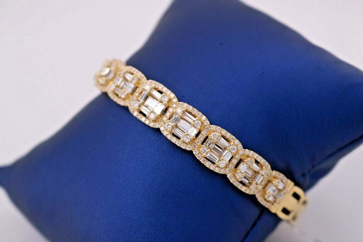 Odelia 18k Yellow Gold 5.00 CT Diamond Bangle Bracelet, 25.4gm