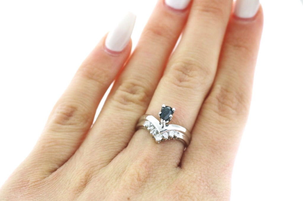 14k White Gold 0.75 CT Diamond & Sapphire Ladies Ring, 4.4gm, Size 6, S104199