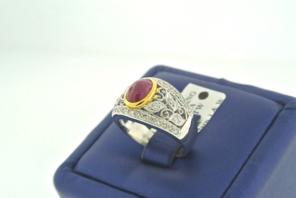 VINTAGE STYLE 18K TWO TONE 2.00 CT RUBY & DIAMOND LADIES RING
