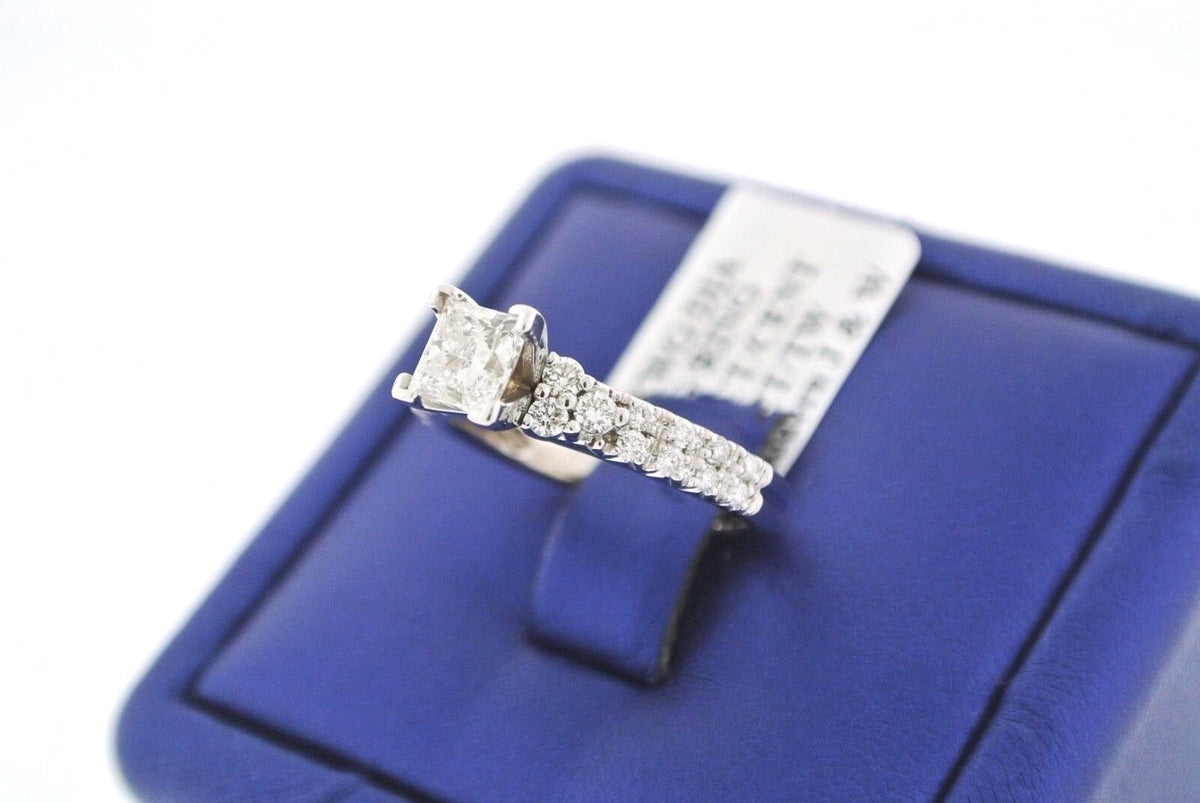 14k White Gold 1.00 CT Diamond Engagement Ring, 3.1gm