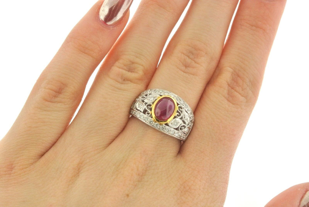 VINTAGE STYLE 18K TWO TONE 2.00 CT RUBY & DIAMOND LADIES RING