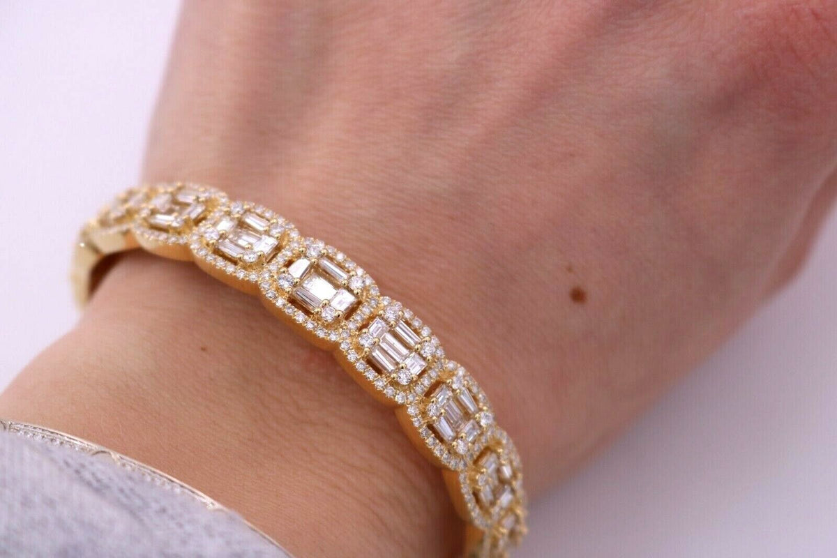 Odelia 18k Yellow Gold 5.00 CT Diamond Bangle Bracelet, 25.4gm