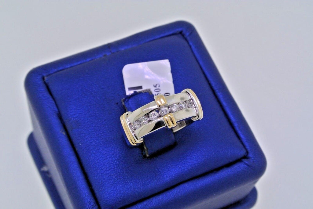 14k Two Tone Gold 0.35 CT Diamond Wedding Band, 5.4gm, Size 6