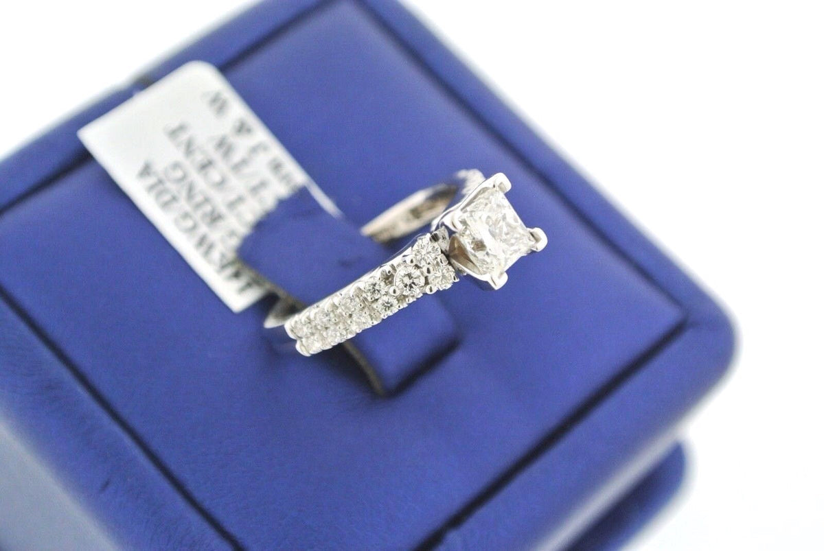 14k White Gold 1.00 CT Diamond Engagement Ring, 3.1gm
